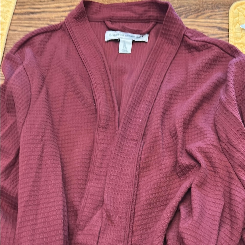 Amazon Essentials Red Robe Intimates & Sleepwear - Picture 5 of 5